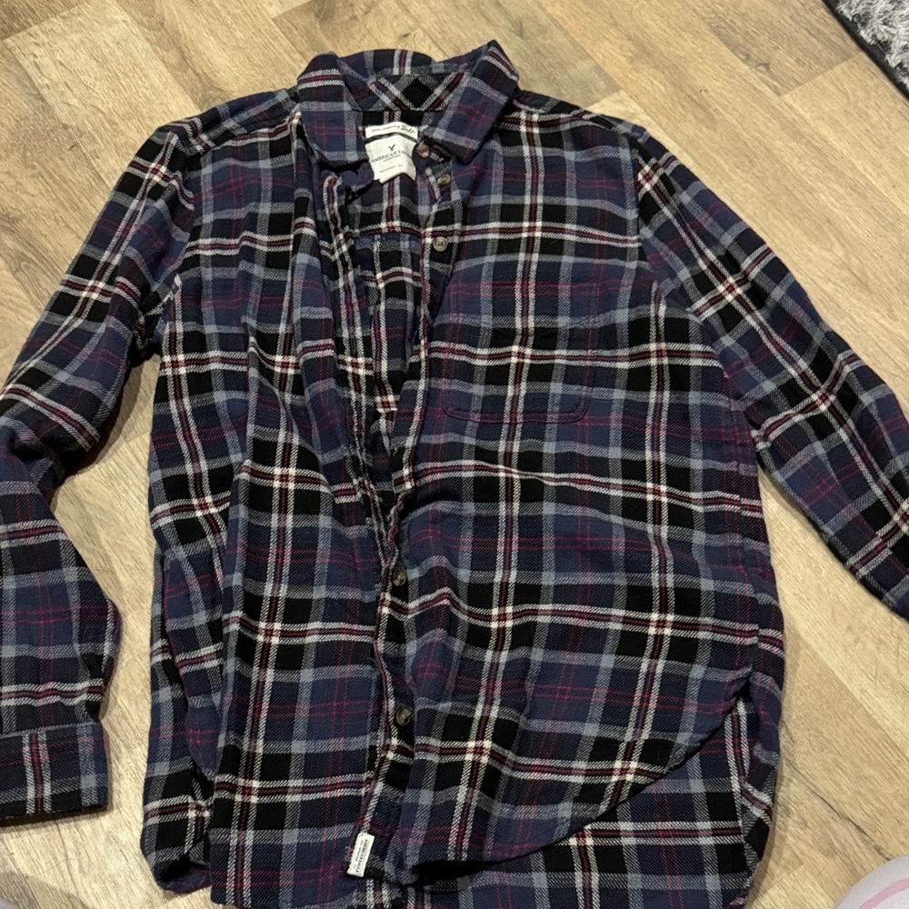 American Eagle Outfitters Blue and Red Checkered Shirt